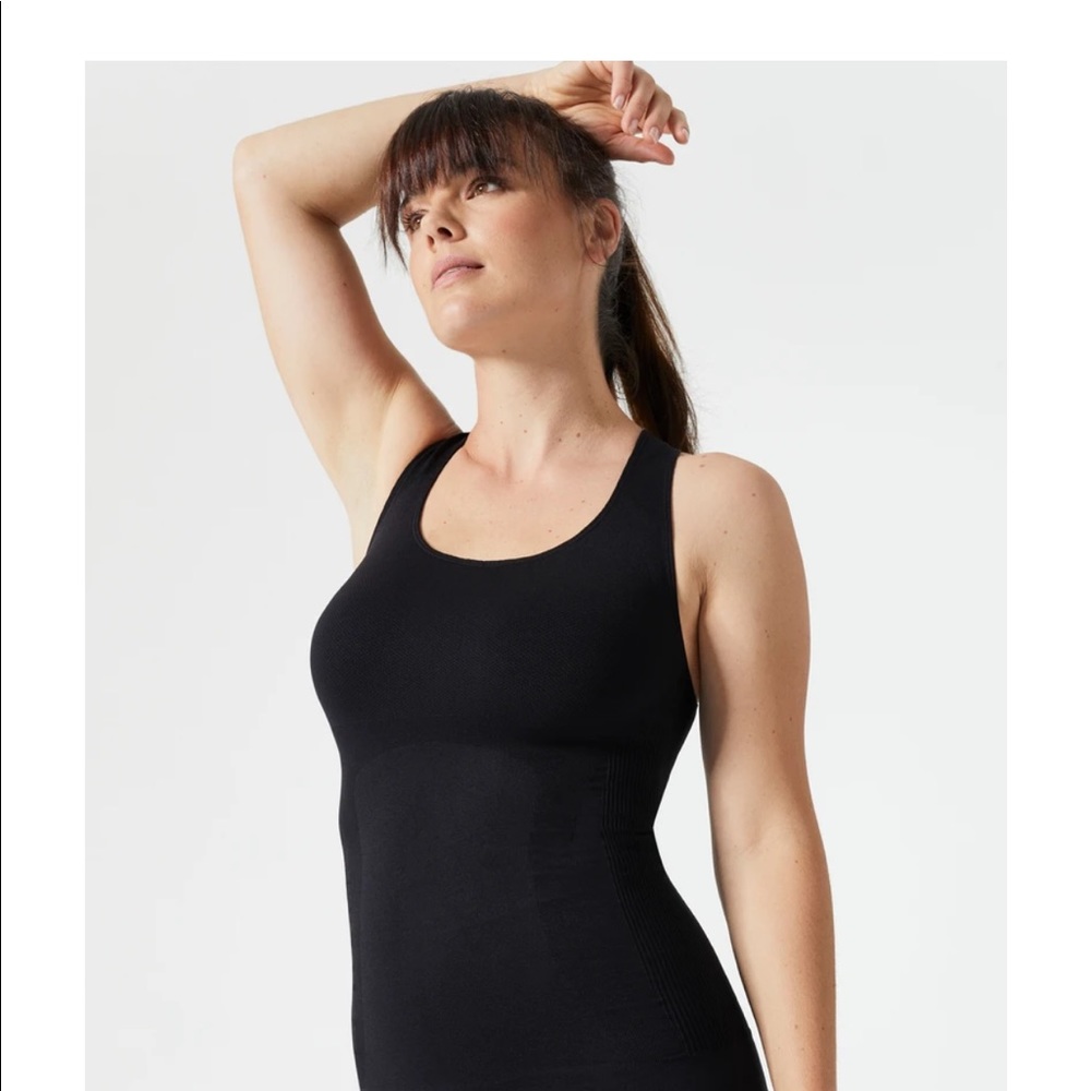 NWT Blanqi Postpartum Support Crossback Tank